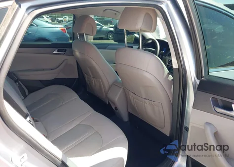 2016 Hyundai Sonata Se z USA, uszkodzony, nr VIN 5NPE24AF6GH299193